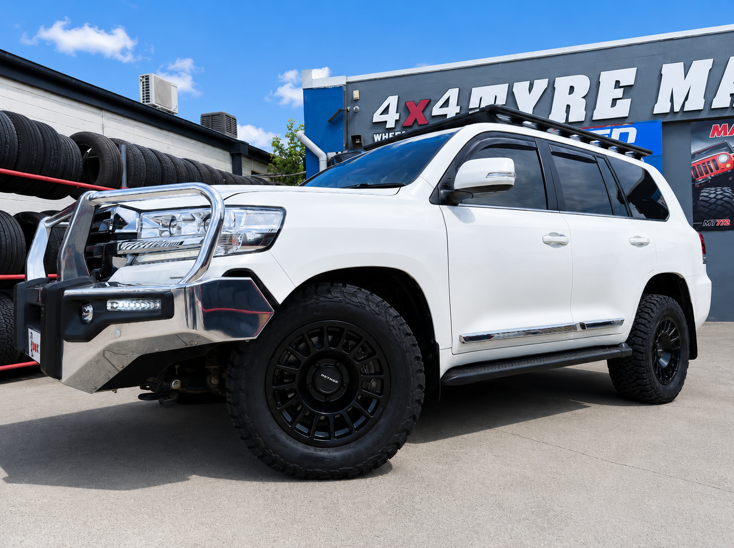 Toyota Landcruiser 200 series - Method 707 - BF G00drich K03