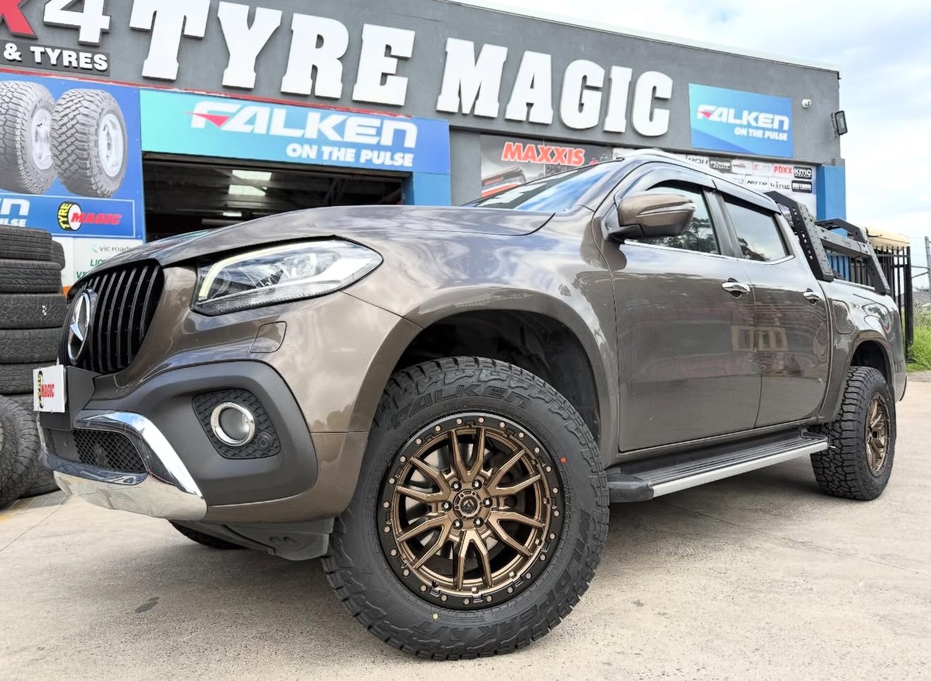 Mercedes XD250 - Fuel Rebel - Falken Wildpeak