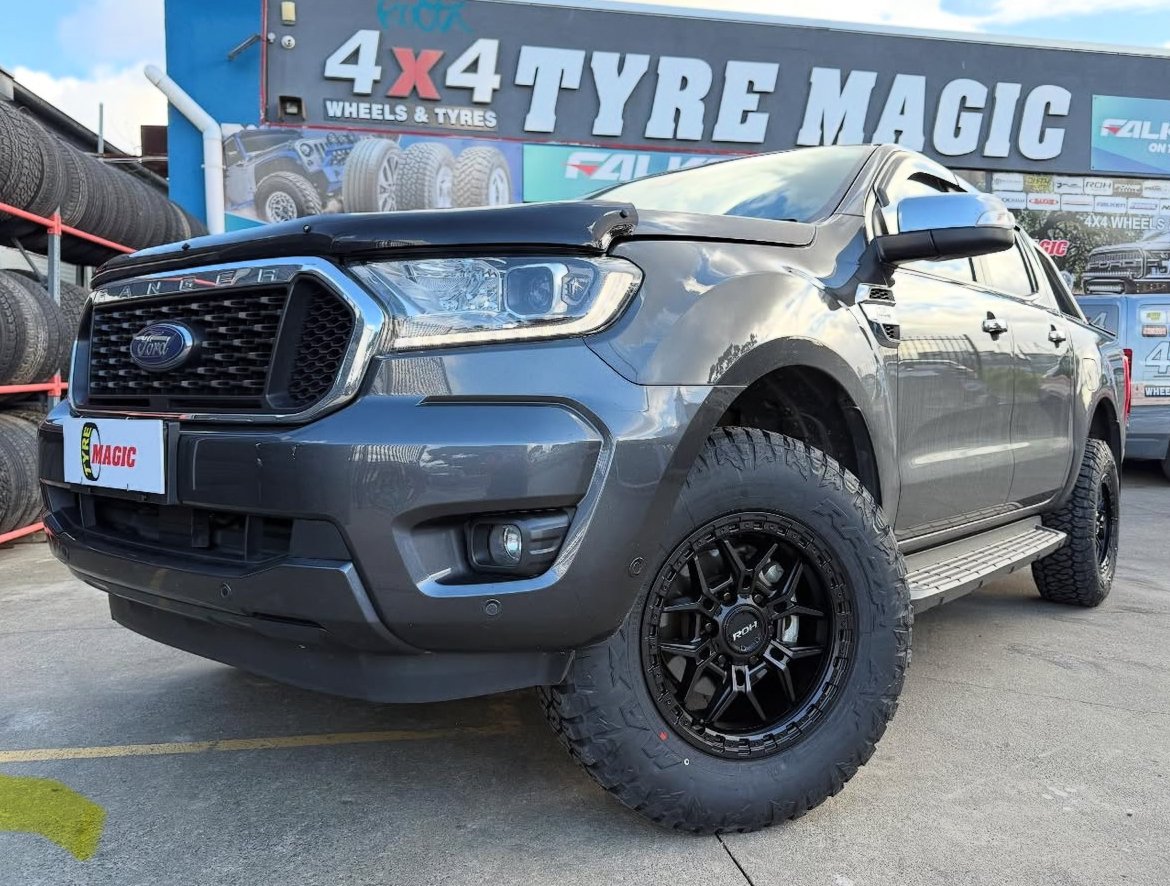Ford Ranger - ROH AXE - MAXXIS RAZR AT811
