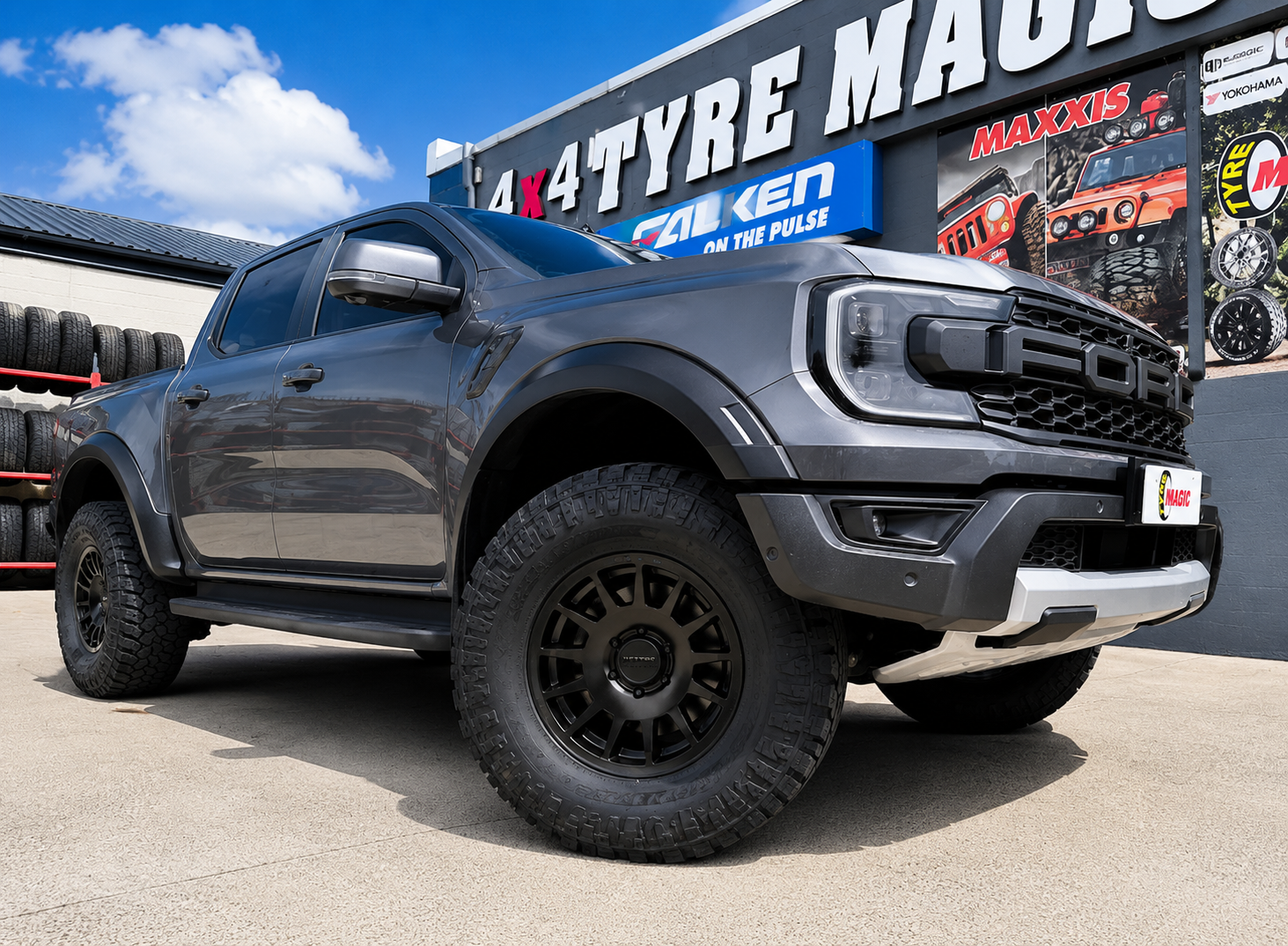 Ford Ranger Raptor - Method 707 - Maxxis Razr MT772