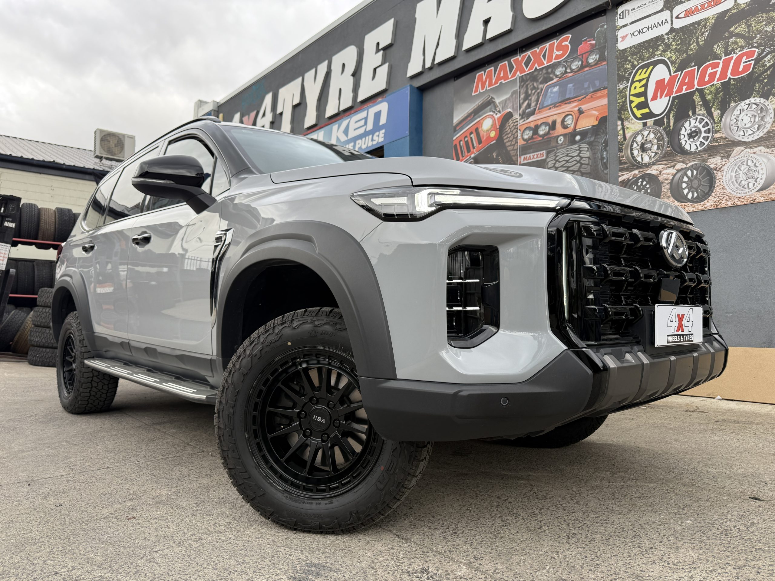 LDV D90 - CSA Horizon - Falken Wildpeak
